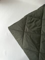 Haki rengi baklava desenli kapitone 140x150cm