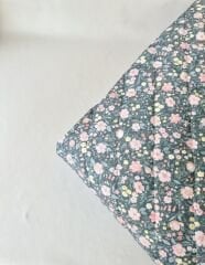 Vintage çiçek desenli kapitone kumaş eni 142cm