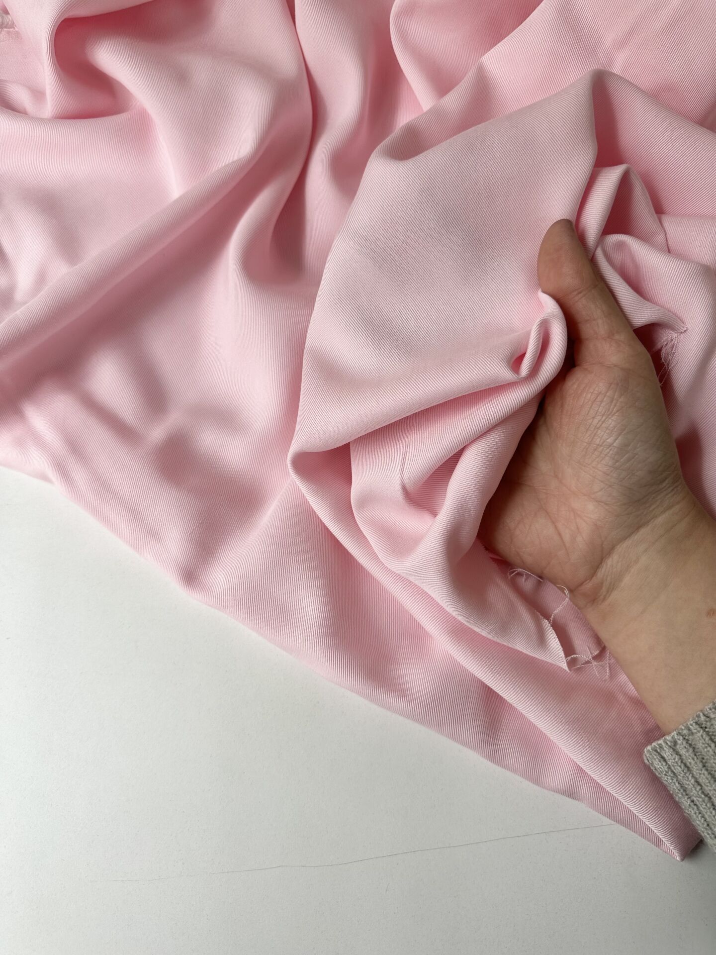 Toz pembe diagonel tensel kumas 148x300cm
