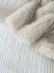 Krem rengi ithal uzun tüylü peluş 164x65cm