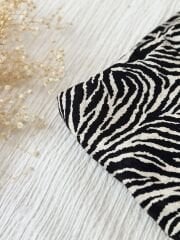 Zebra desenli jakarlı saten kumaş 154x230cm